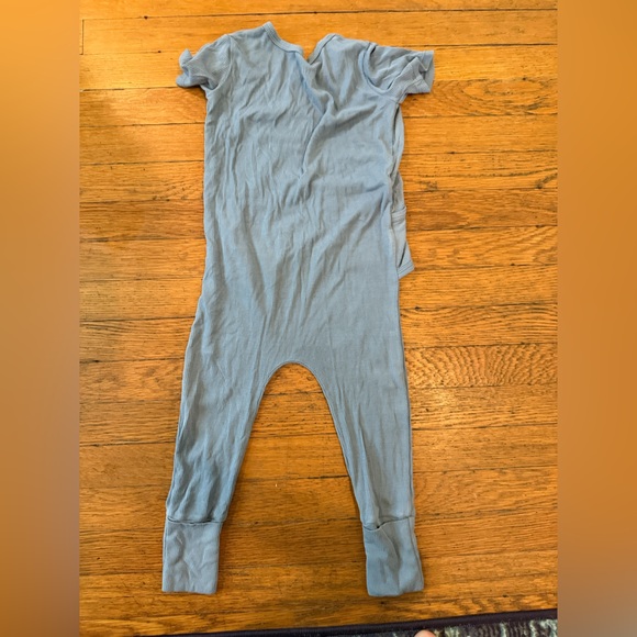 Ready Set Romp- 12-24months - Picture 2 of 5